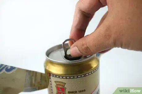 Imagen titulada Make Beer Can Christmas Ornaments Step 36