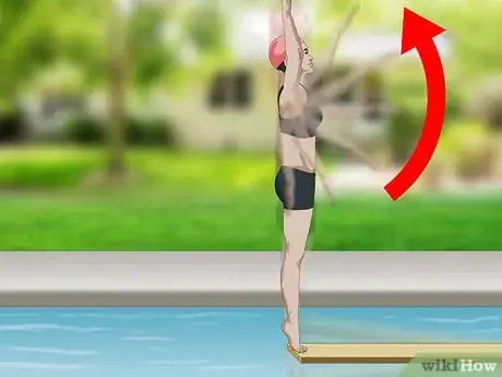 Imagen titulada Do a Back Flip in the Water Step 9