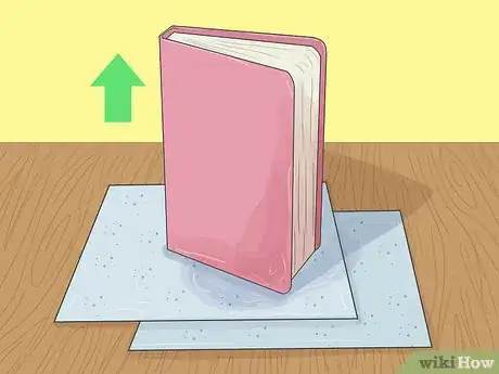 Imagen titulada Dry a Wet Book Step 3