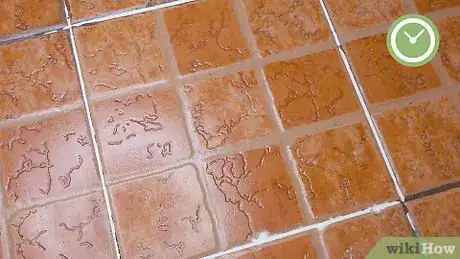 Imagen titulada Regrout Tile Step 11