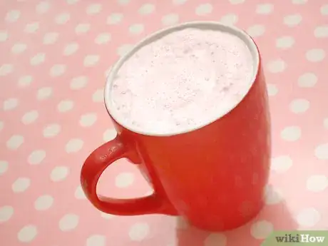 Imagen titulada Make Strawberry Milk Step 12