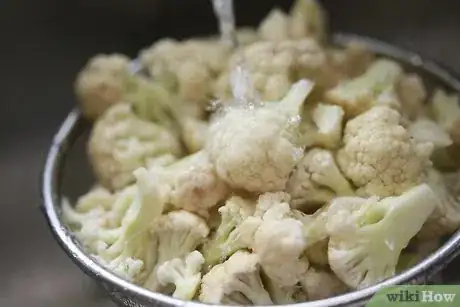 Imagen titulada Steam Cauliflower Step 6