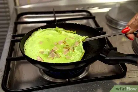 Imagen titulada Make Green Eggs and Ham Step 15