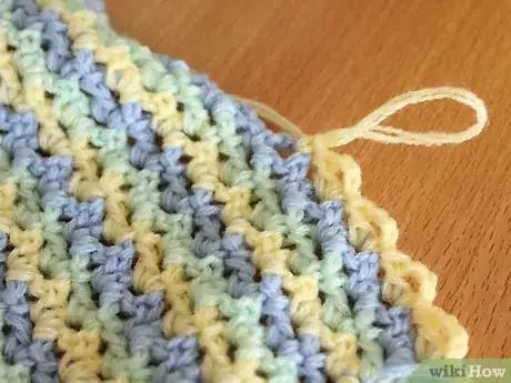 Imagen titulada Repair a Crochet Blanket Step 4