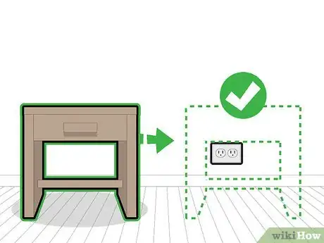 Imagen titulada Hide Electrical Outlets Step 1