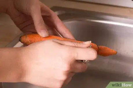 Imagen titulada Dehydrate Carrots Step 2