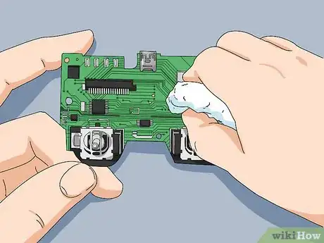 Imagen titulada Fix a PS3 Controller Step 12