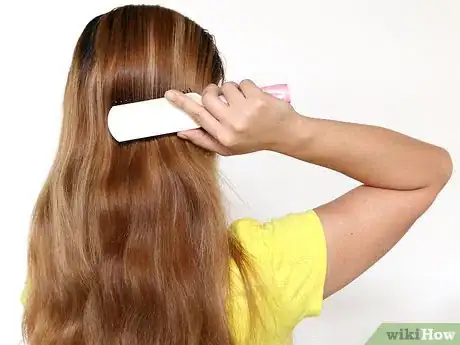 Imagen titulada Apply Almond Oil to Hair Step 8