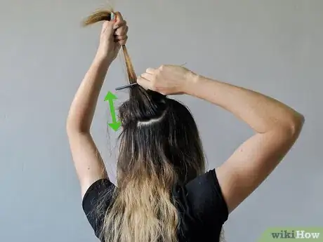 Imagen titulada Make French Knot Easy Way Hair Style Step 5