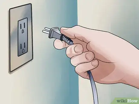 Imagen titulada Save Electricity at Home Step 6