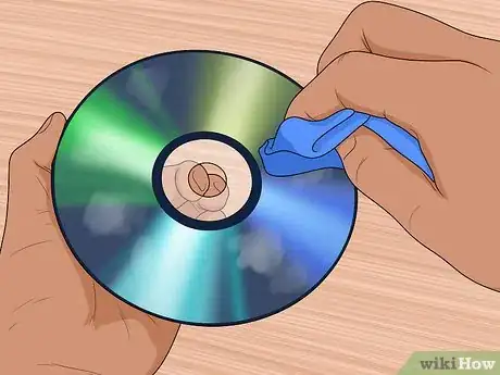 Imagen titulada Clean a Game Disc Step 5