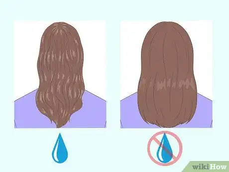 Imagen titulada Cut Your Own Long Hair Step 3