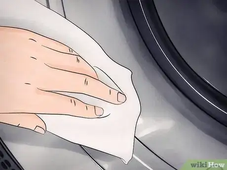 Imagen titulada Remove Chewing Gum from a Dryer Drum Step 14