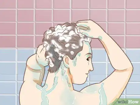 Imagen titulada Recognize Head Lice Step 4