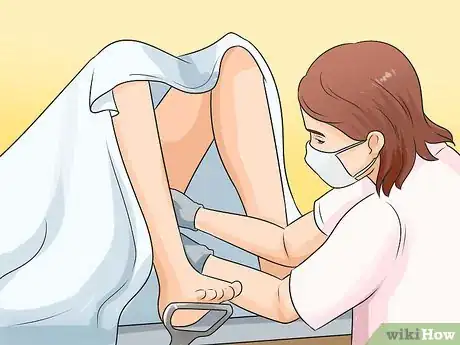 Imagen titulada Have a Gynecological Exam Step 17