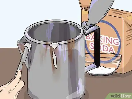 Imagen titulada Remove Coffee Stains from a Stainless Steel Pot Step 3