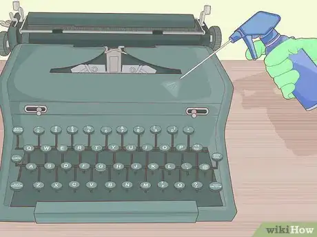 Imagen titulada Use a Manual Typewriter Step 15