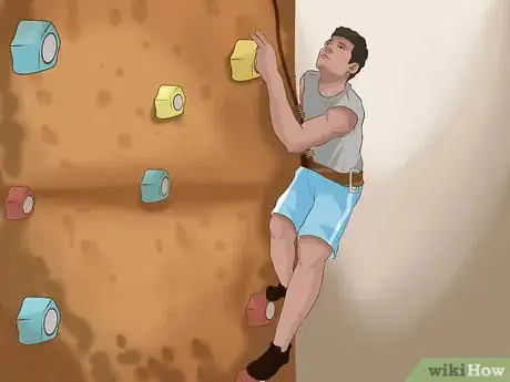 Imagen titulada Improve at Indoor Rock Climbing Step 5