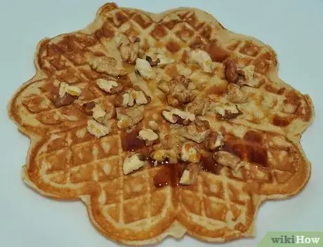 Imagen titulada Make Waffles with Pancake Mix Step 8