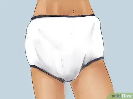 Imagen titulada Pin a Cloth Diaper on an Older Bedwetting Child Step 13