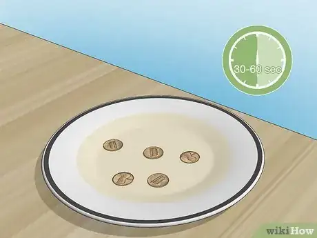 Imagen titulada Clean Pennies with Vinegar Step 8