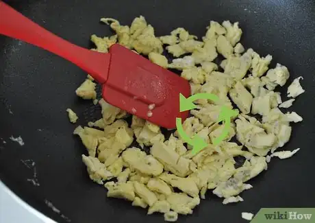 Imagen titulada Make Scrambled Eggs Without Milk Step 8