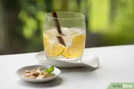 Imagen titulada Infuse Vodka with Flavor Step 9