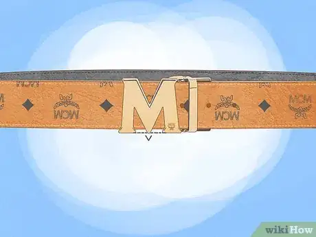 Imagen titulada Tell if an MCM Belt Is Fake Step 8