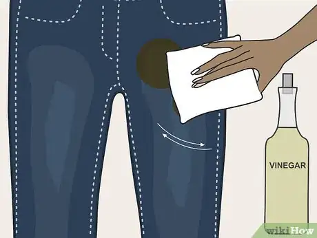 Imagen titulada Remove a Stain from a Pair of Jeans Step 18