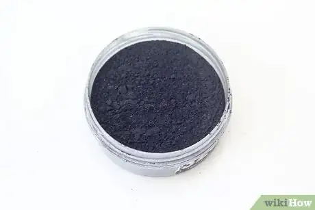 Imagen titulada Make Activated Charcoal Face Soap Step 15