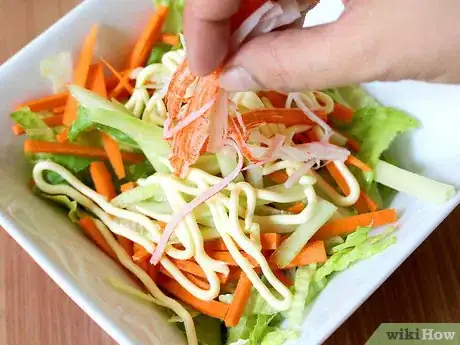 Imagen titulada Make a Kani Salad Step 5