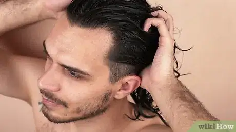 Imagen titulada Create a Good Hair Care Routine (for Men) Step 2