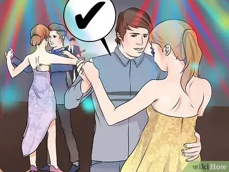 Imagen titulada Slow Dance at a Formal or Semi Formal Dance Step 13