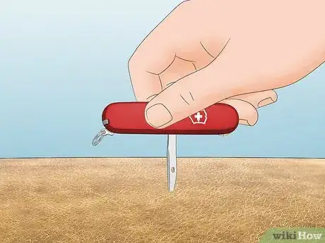 Imagen titulada Use a Swiss Army Knife Step 7