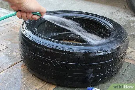 Imagen titulada Make a Living Room Table from an Old Tire Step 1Bullet2