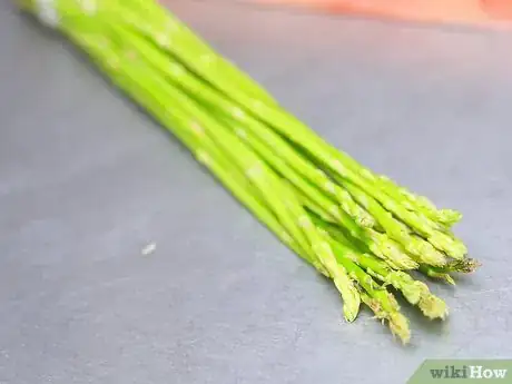 Imagen titulada Freeze Asparagus Step 1