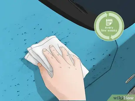 Imagen titulada Remove Bugs, Tar, and Sap from Your Car Step 7