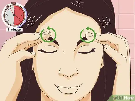 Imagen titulada Exfoliate Your Eyebrows Step 3