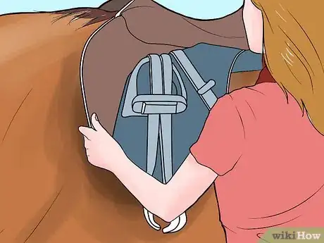 Imagen titulada Avoid Injury when Falling off a Horse Step 5