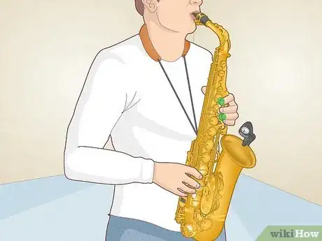 Imagen titulada Tune a Saxophone Step 2