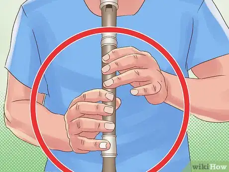 Imagen titulada Play the Treble Recorder Step 4