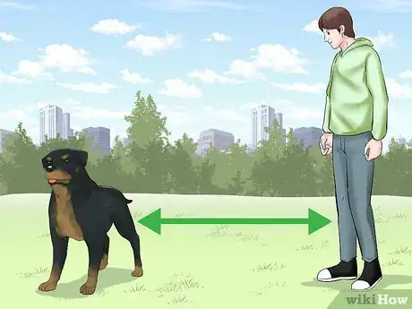 Imagen titulada Train a Rottweiler to Be a Guard Dog Step 14