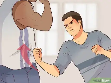 Imagen titulada Beat a Taller and Bigger Opponent in a Street Fight Step 10