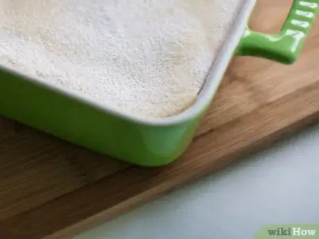 Imagen titulada Make a Quick and Easy Cake Step 10