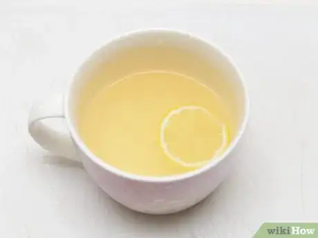 Imagen titulada Make a Hot Soothing Lemon Drink Step 10