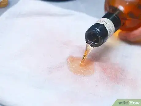 Imagen titulada Remove Dry Red Wine Stains from Cotton Step 14