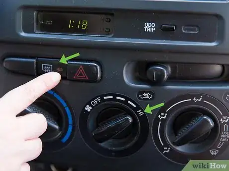 Imagen titulada Eliminate Odor from a Car Air Conditioner Step 12