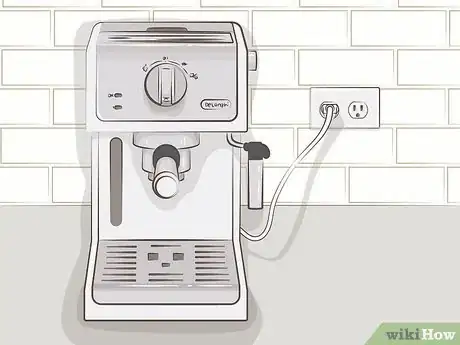 Imagen titulada Use a De'Longhi Espresso Machine Step 19