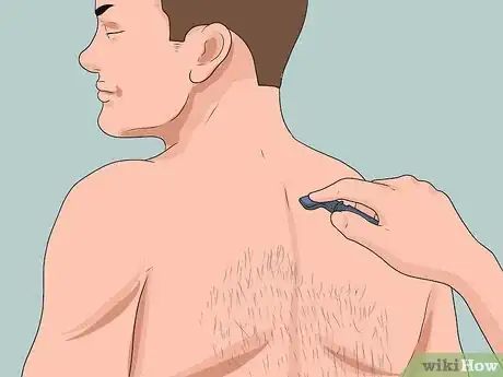 Imagen titulada Get Rid of Back Hair Step 5