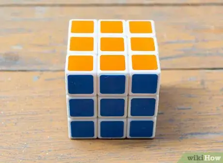 Imagen titulada Make Awesome Rubik's Cube Patterns Step 1